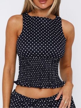 White Fox Boutique S Runaway Heart crop top cami blouse shirt tank